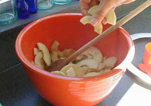 APPLES IN BOWL